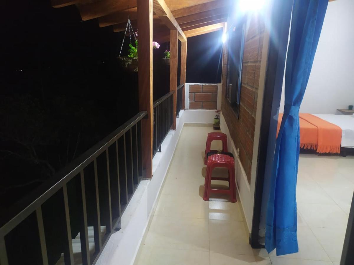 Donde Andres Campestre - Guatape Aparthotel El Penol  Екстериор снимка